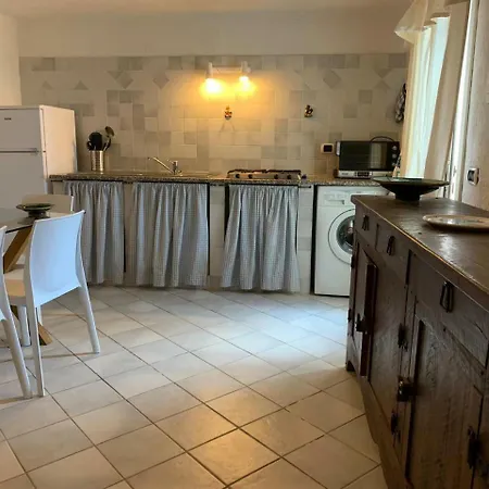 6-bed In