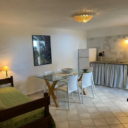 Apartamento 6-bed In Baja Sardinia
